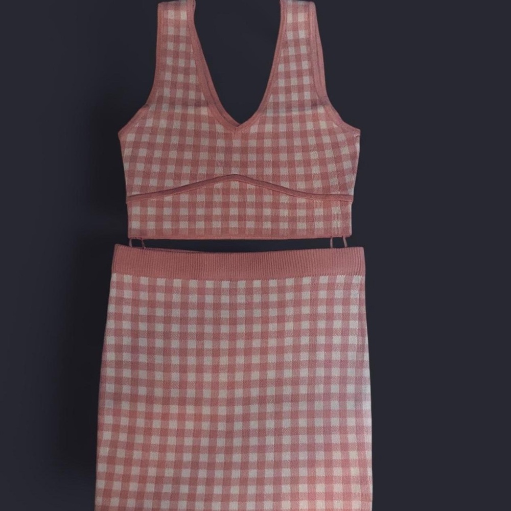 Pink and White Gingham knitted Two-Piece Skirt Set